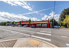 228 W 1st St Unit A