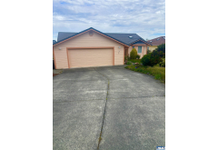 71  Onyx Lane