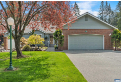 302  Foursome Drive