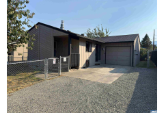 828 W 10th St.